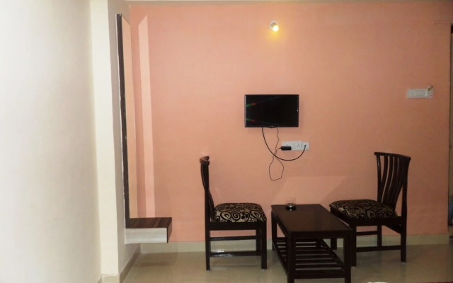 Riya Raj Hotel