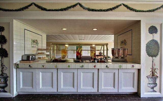 Quality Inn Richmond Hill - Savannah I-95
