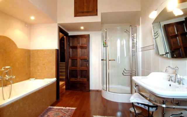 Castello di Volognano