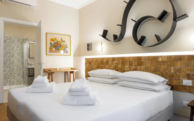 Pier Capponi 17 Room & Suites