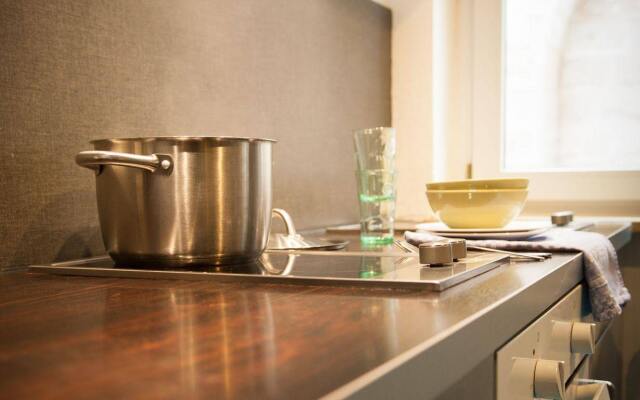 Five Reasons Hotel & Hostel