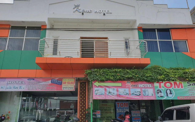 Rene Hotel