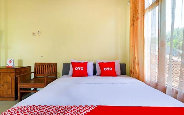 OYO 90034 Hotel Gandung Yunior