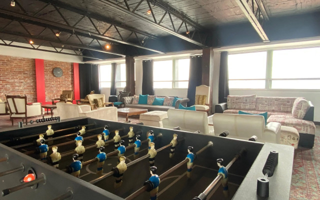 Black Boutique Hotel
