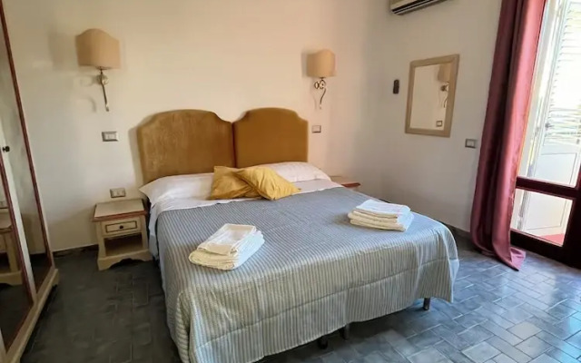 Tc Hotel