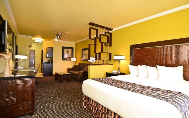 Best Western Plus Christopher Inn & Suites