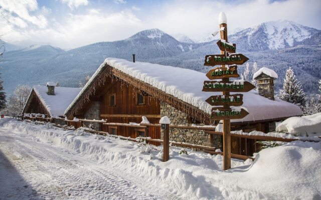 Bijoux Des Alpes Mont Blanc Village