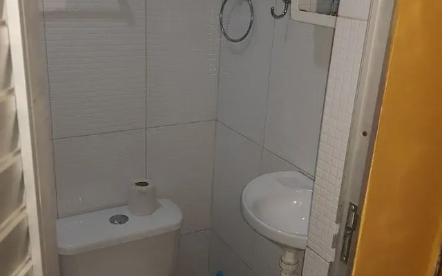 FLAT PRAIA DE ITAPUã - KITNET