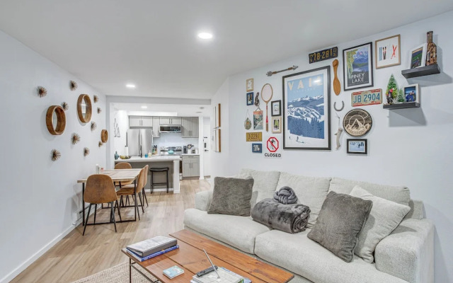 Remodeled Vail Condo w/ Hot Tub Access!