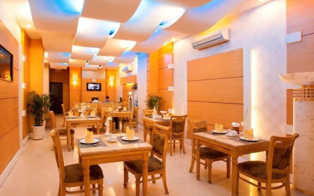 Amanaki Saigon Boutique