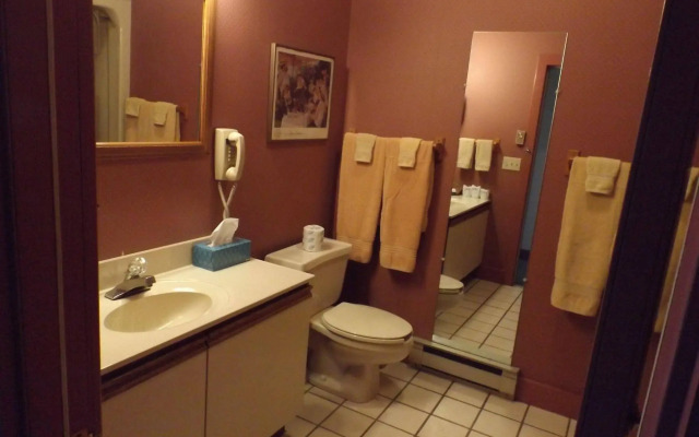 Hermanns European Inn