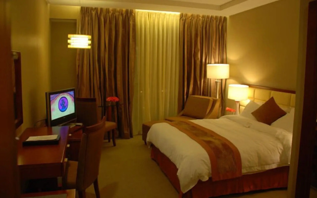 The Avenue Plaza Hotel