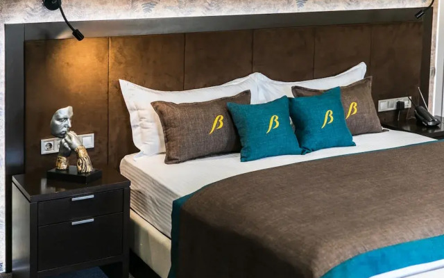 Bon Hotel