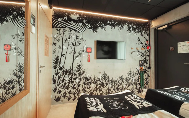 Time Hotel
