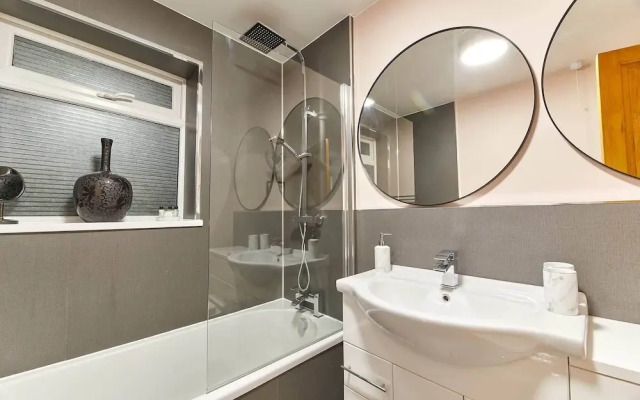 Host Stay The Blacksmiths