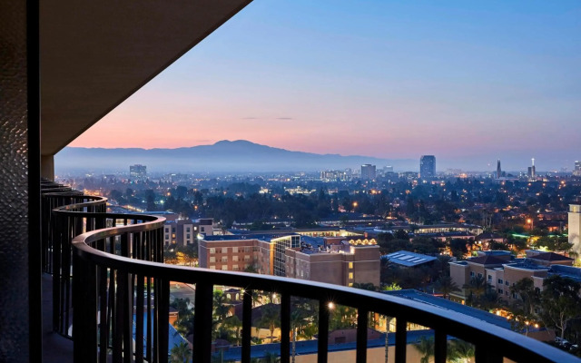 Anaheim Marriott Hotel