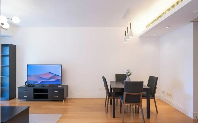 Tyms Family 1BR 1BA Apt Xujiahui