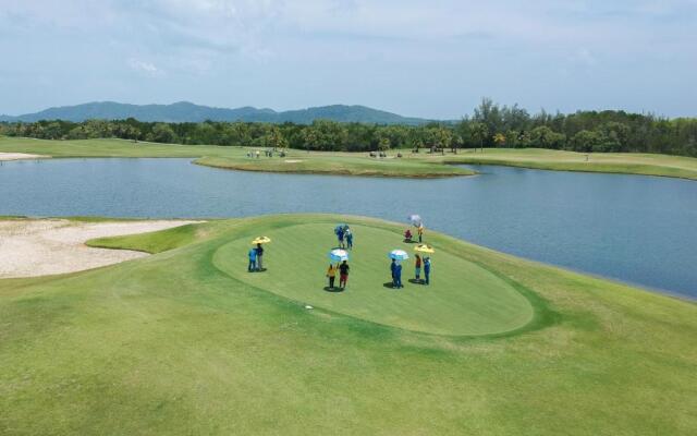 Mission Hills Phuket Golf Resort