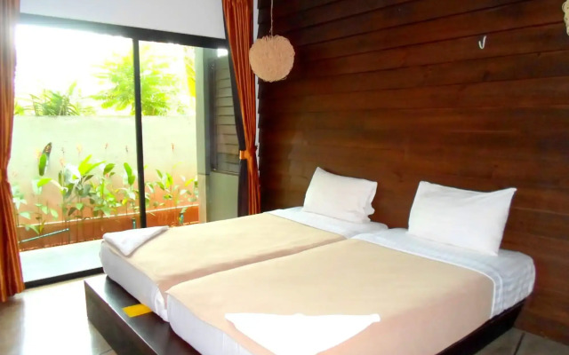 Naraya Riverside Resort