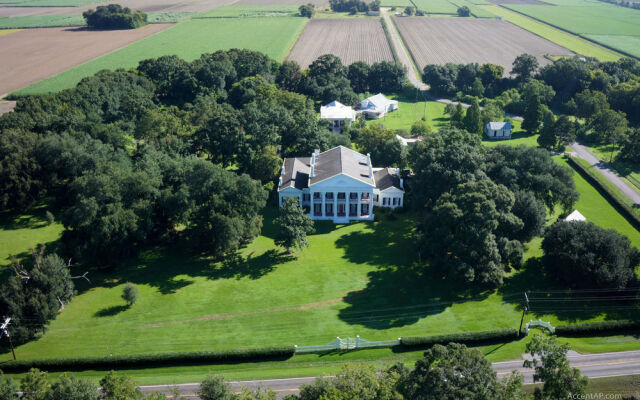 Madewood Plantation Mansion