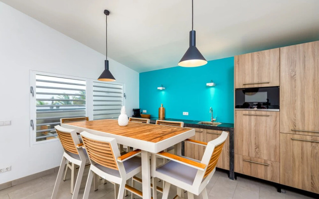 Delfins Residences