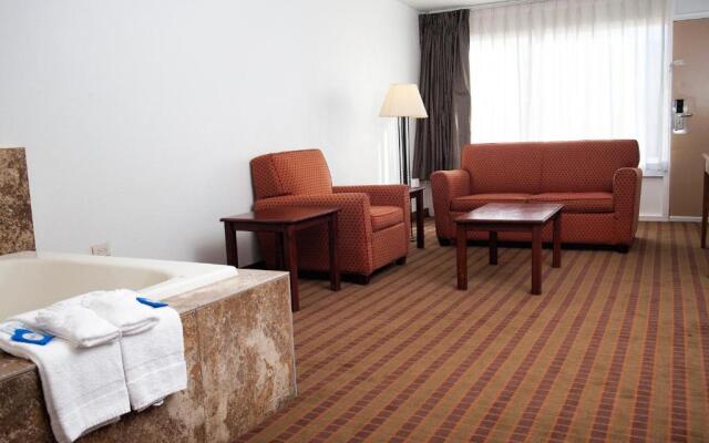 Express Inn & Suites