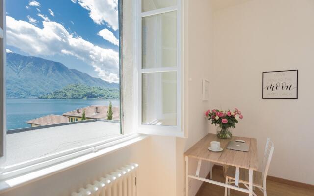 Co-f181-acol3a1 - Tina s Window on Lake Como