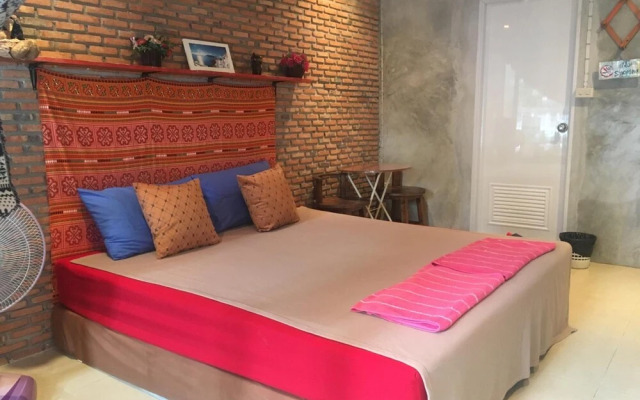 Just Chill Inn - Hostel