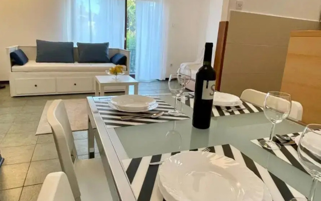 Apartments Matacin with Sea View