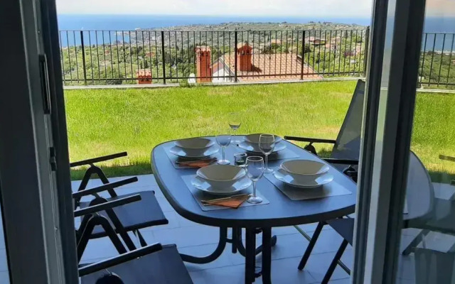 Seaview APARTMENTS HOJA