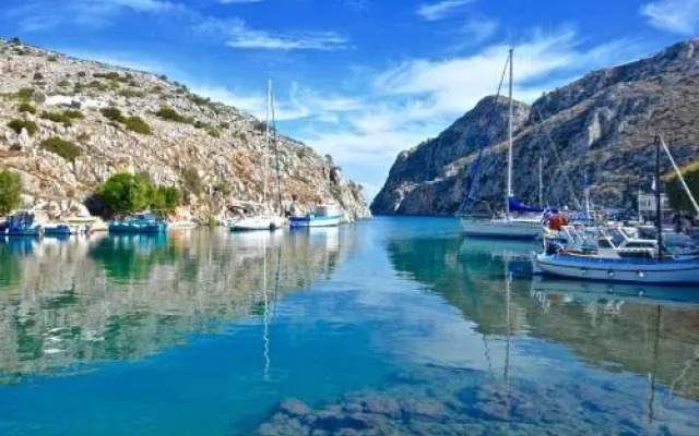 Pension Manolis