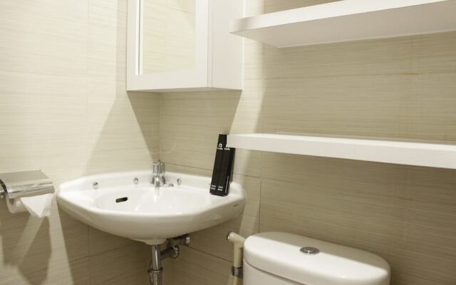 Comfy 1BR Gateway Pasteur Apartment near Exit Toll