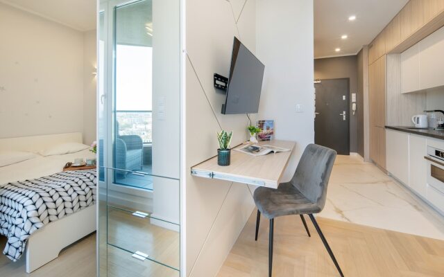Apartment With Balcony by Renters