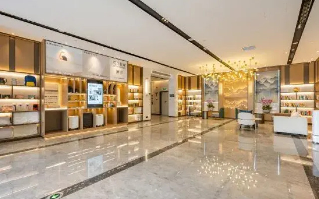 Atour Hotel Hefei Binhu Sunac Paradise