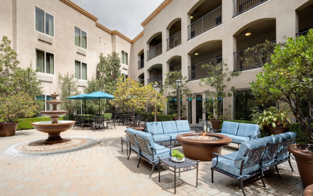 Ayres Hotel & Spa Mission Viejo – Lake Forest