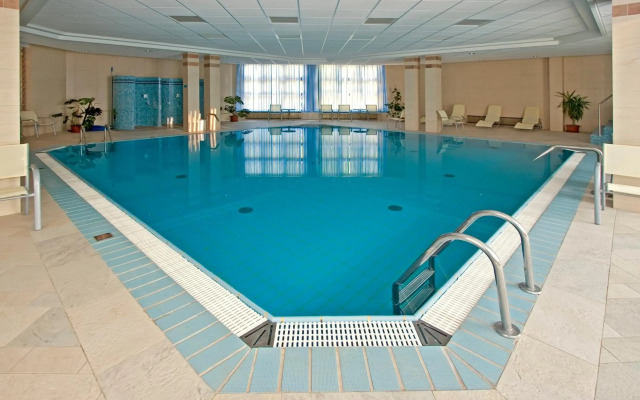 Rubin Wellness & Conference Hotel