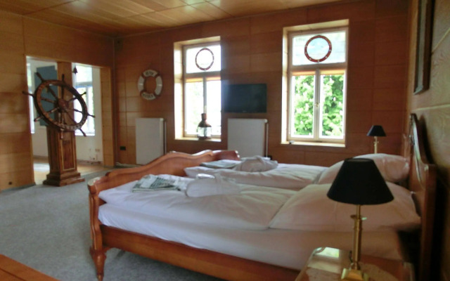 Gutshaus Domäne Neu Gaarz