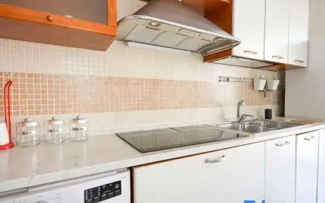 Mistral Suite Apartment - free private car park
