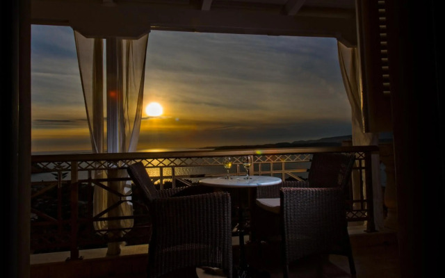 Sunshine Resort