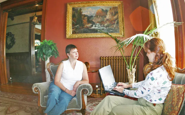 Nagle Warren Mansion B&B