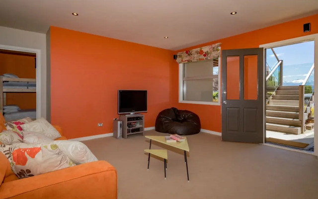 An alpine lodge for sharing