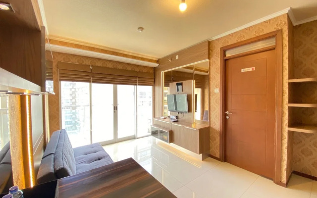 Spacious and Well Furnished 1BR at Gateway Pasteur Apartment