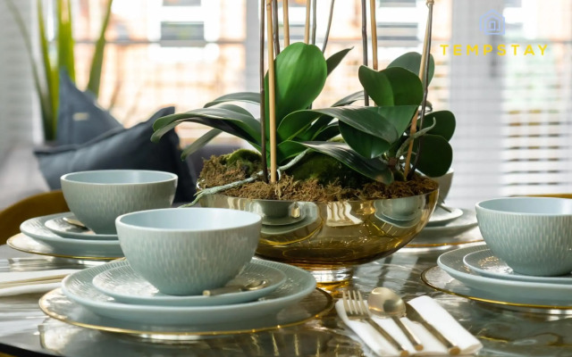 High Spec Modern Apartment Prime Location! Parking