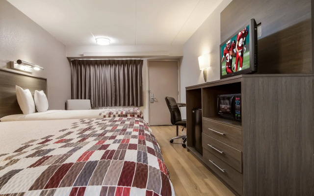 Red Roof Inn Detroit - Farmington Hills