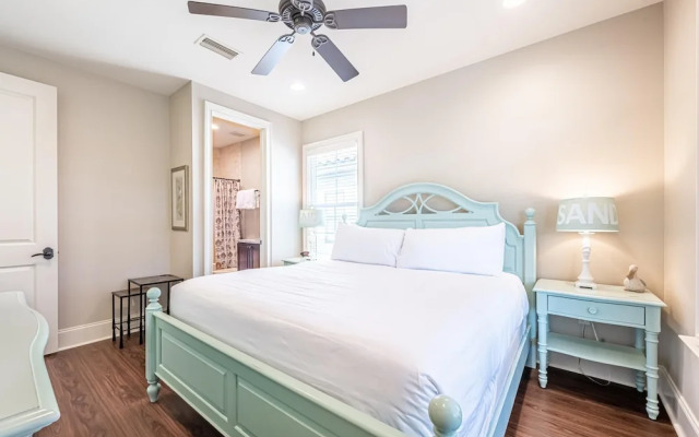 Villa Lago 1975 S2G 4BR 4BA 10