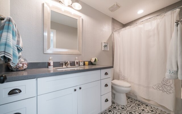 Acoma 4 Bedroom Home