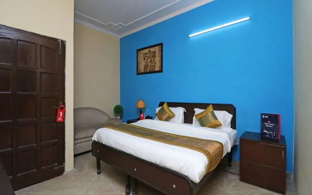 OYO 10583 Hotel Amigo