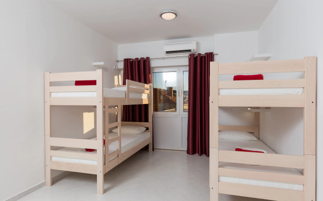 Hostel Free Bird - Adults Only