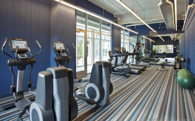 Aloft Jacksonville Tapestry Park