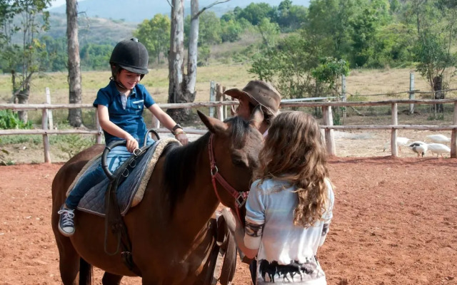 Reencuentro Rancho & Eco-Hotel